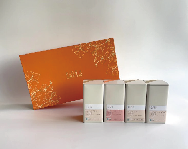 sleeved rigib box display and its inside design