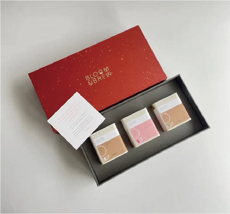 customised sleeved rigib box display and its inside design