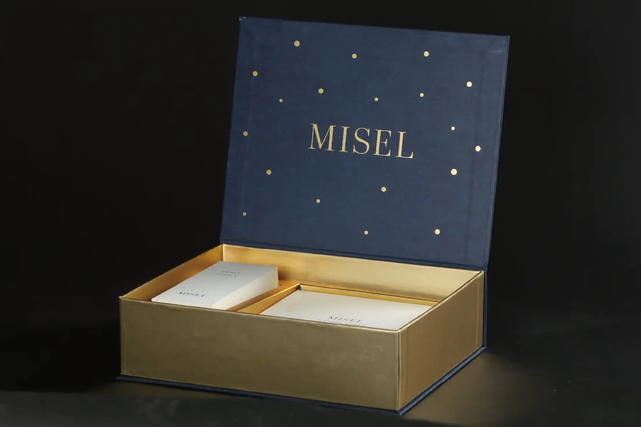 Magnetic Book Type Hard Case Packaging