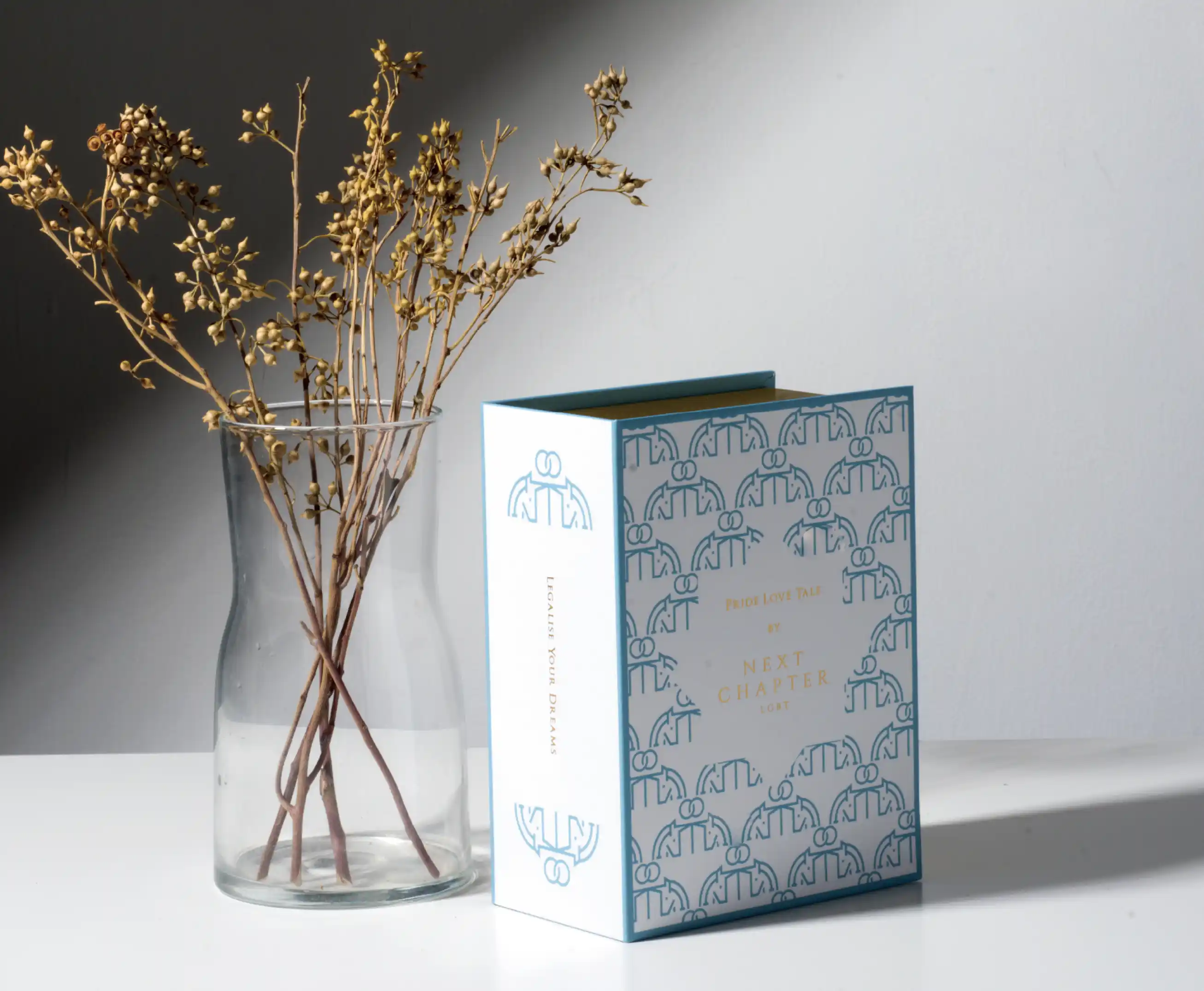 Magnetic Book-Shaped Rigid Box and some plants